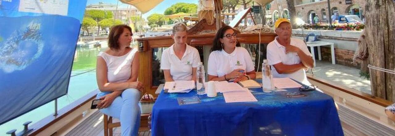 Presentati i dati sul monitoraggio delle acque della costa veneta . Goletta Verde, in Veneto 2 punti su 11 campionati oltre i limiti di legge