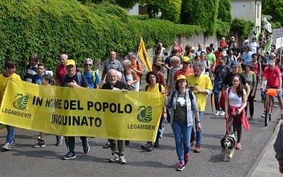 L’agricoltura in Veneto e Friuli deve virare decisamente verso il biologico e la sostenibilità, frenando l’uso della chimica: solo così si può tutelare l’ambiente e le comunità